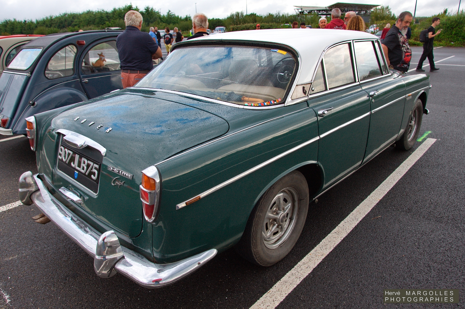 Rover P5-03.jpg